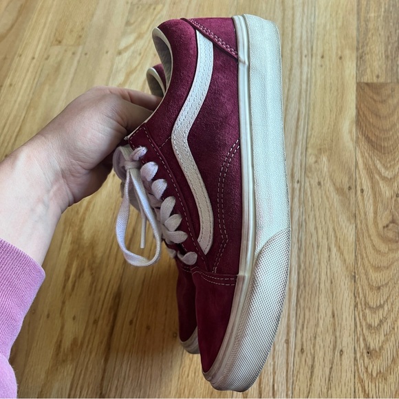 Vans Old Skool Pig Suede Shoes - Picture 4 of 11